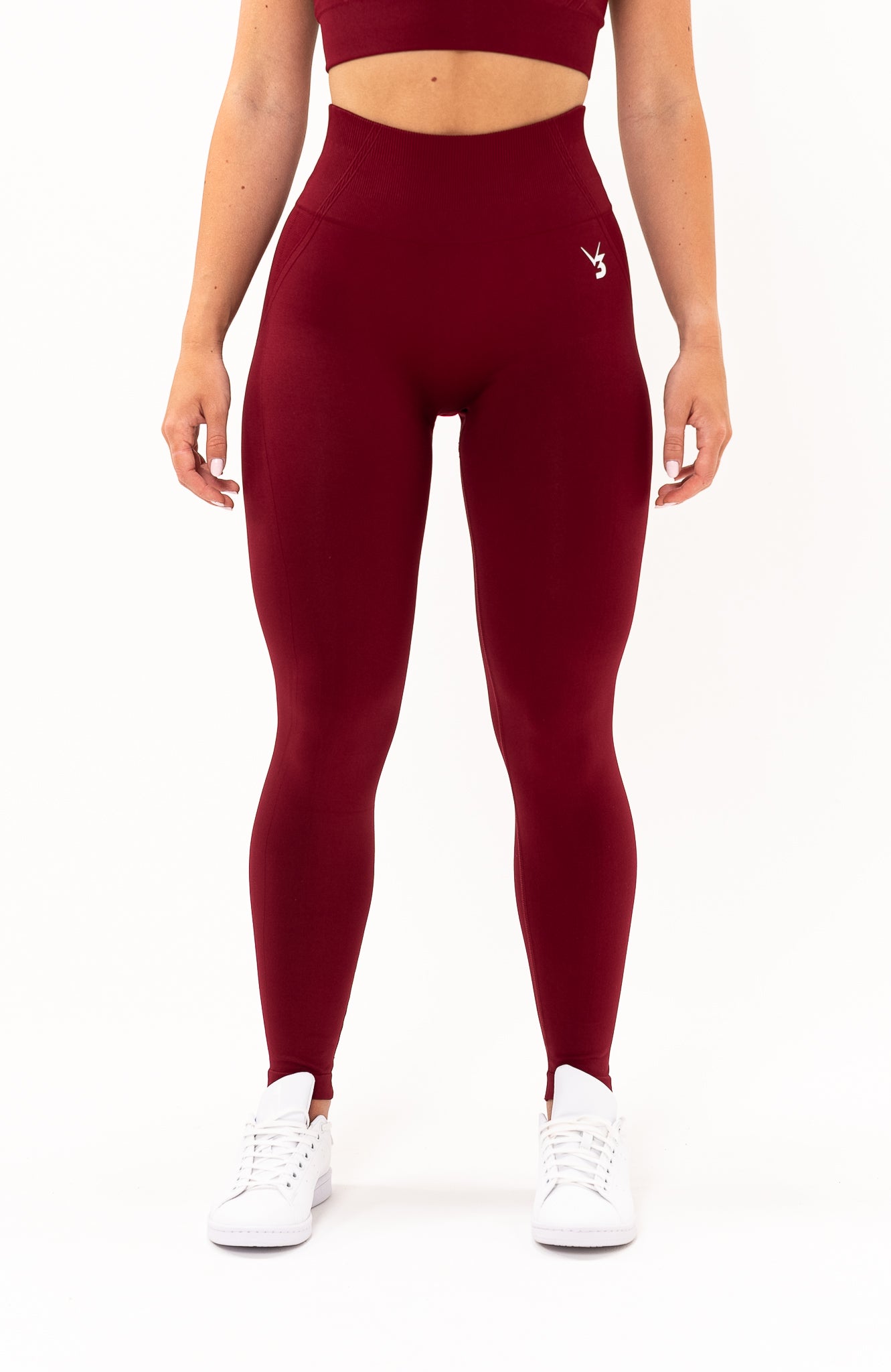 V3 Apparel Women's Tempo seamless scrunch bum shaping high waisted leggings in burgundy red – Squat proof sports tights for Gym workouts training, Running, yoga, bodybuilding and bikini fitness.