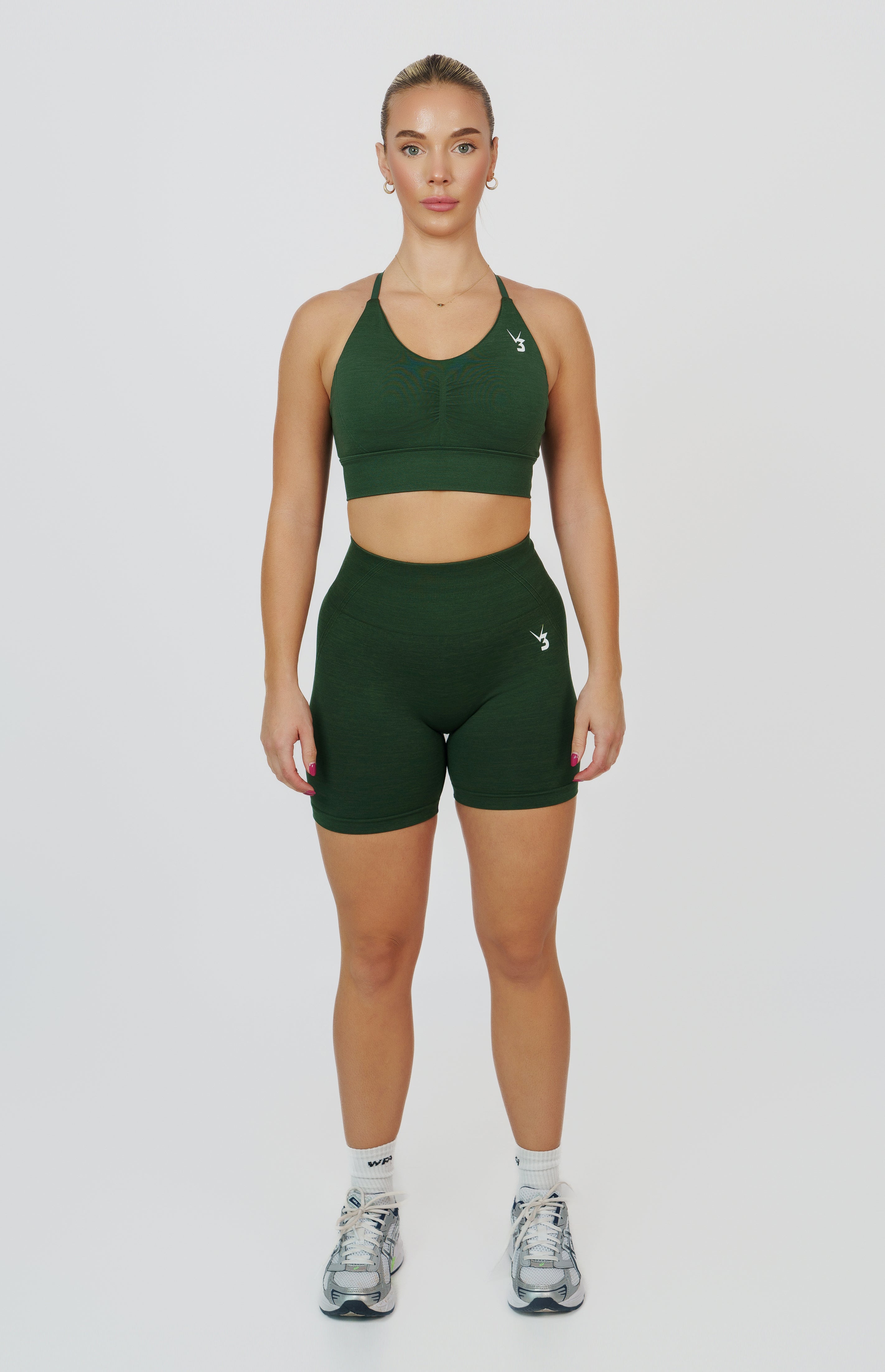 Tempo Seamless Scrunch Shorts & Multi-Way Sports Bra Set - Hunter Green